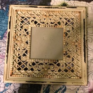 Small antique style picture frame